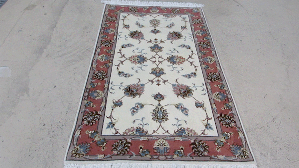 Fiber Protector on a Fine rug.gif