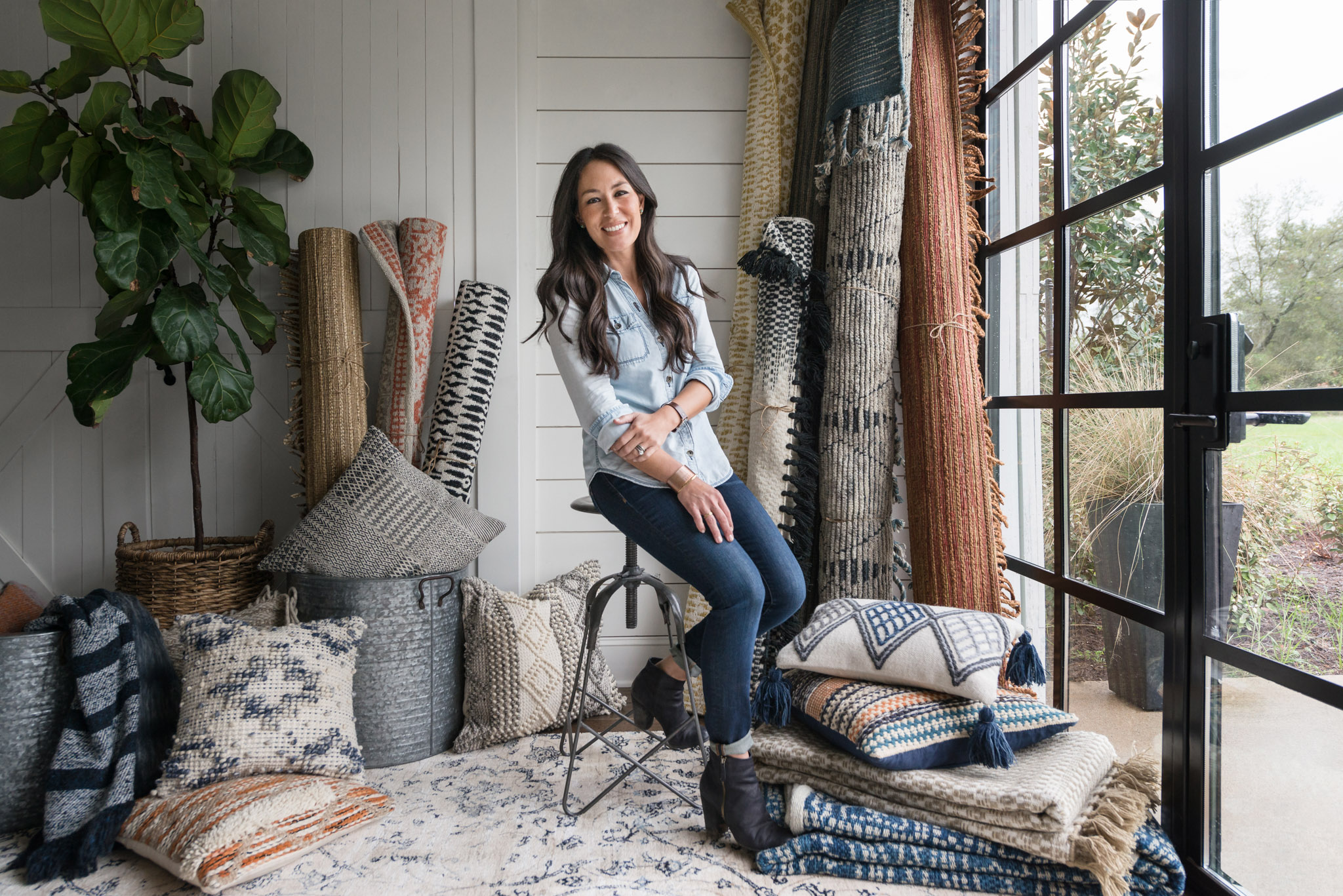 joanna_gaines_portrait_11_lifestyle