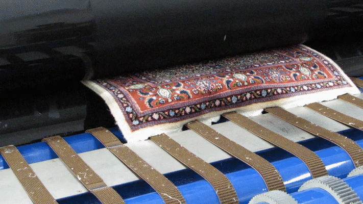 Mor Machine - Rug squeeze